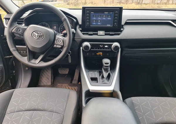 Toyota RAV4 cena 121000 przebieg: 61500, rok produkcji 2020 z Sosnowiec małe 436